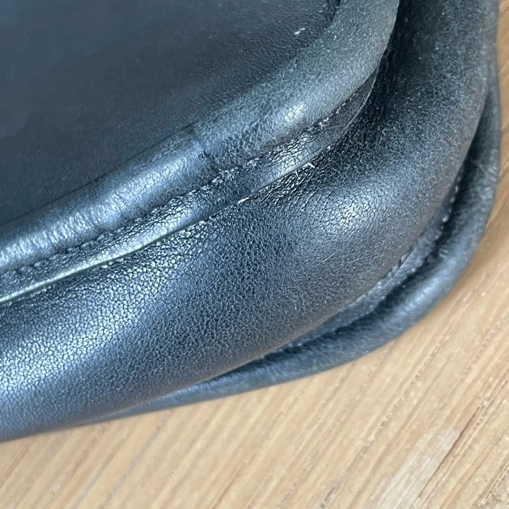 COACH 9755 CROSSBODY BLACK LEATHER BAG - Picture 4 of 16